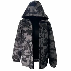 NWT Aperture Black and Gray Camo Ski Jacket